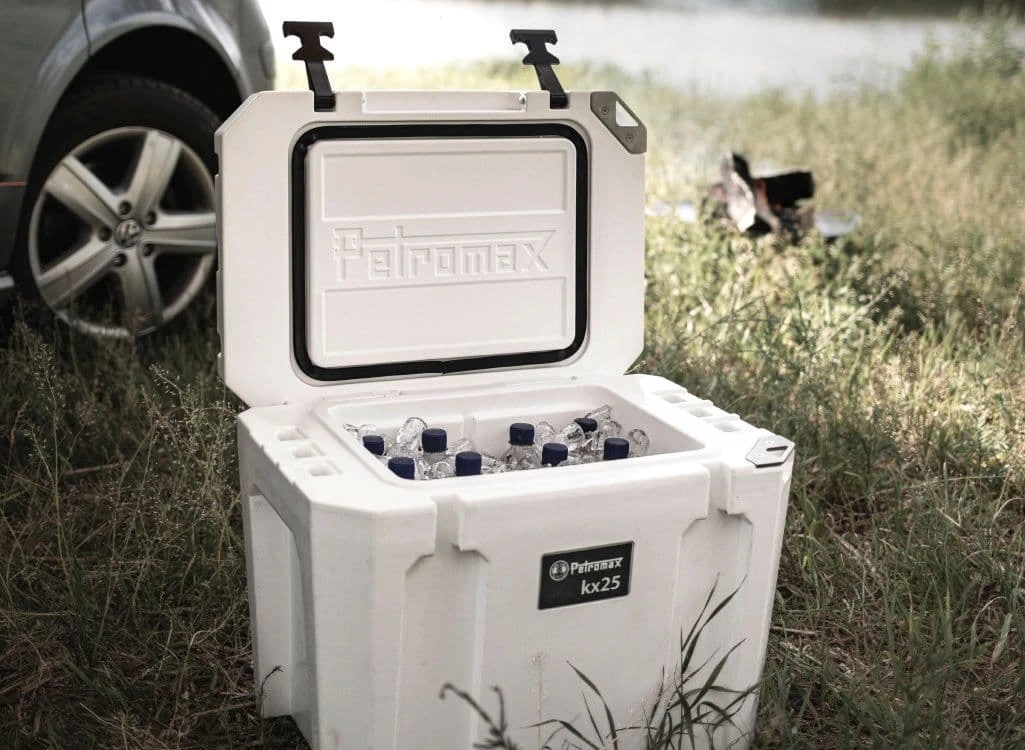 Petromax 25L Cool Box - Alpine White 2 Petromax 25L Cool Box - Alpine White - Image 2