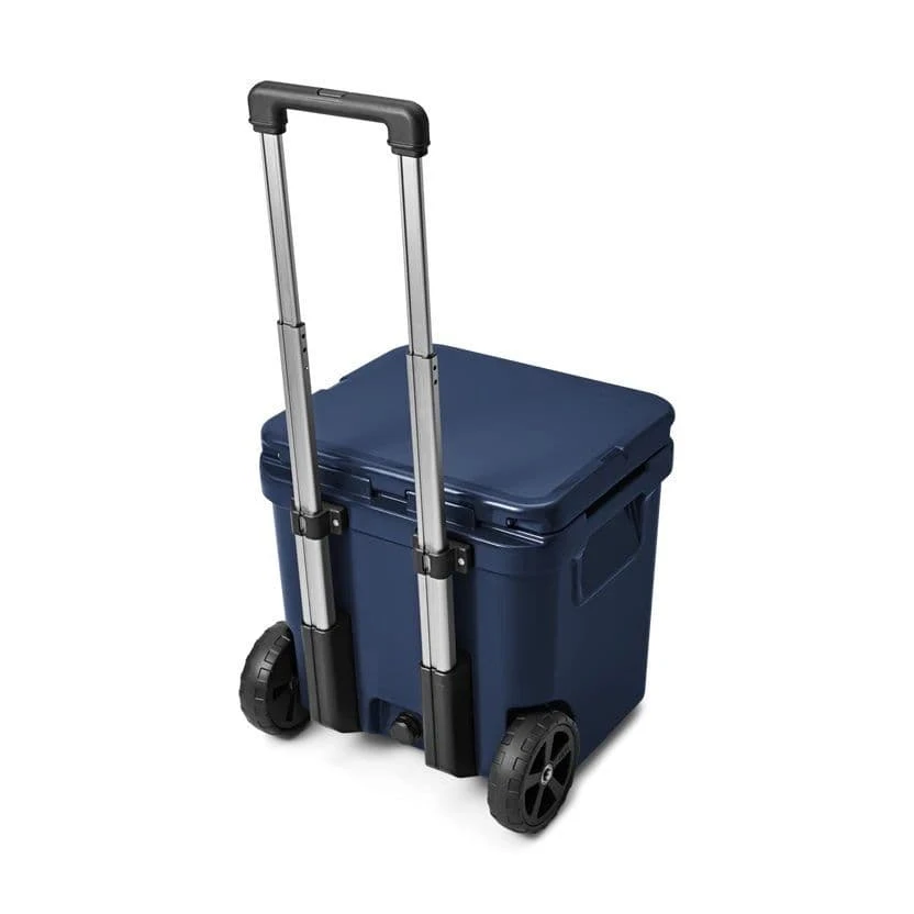 YETI Roadie 48 Wheeled Cool Box - Navy 5 YETI Roadie 48 Wheeled Cool Box - Navy - Image 5