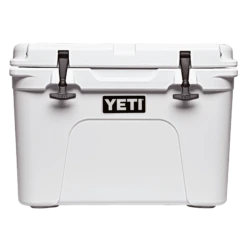YETI Tundra 35 Cool Box - White -Venture Camp yeti tundra 35 cool box white 3 51741 p