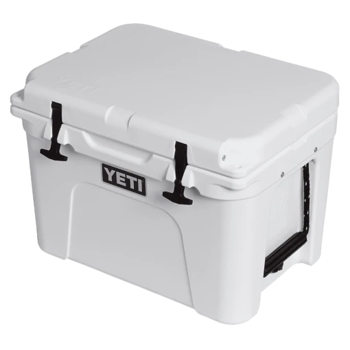 YETI Tundra 35 Cool Box - White -Venture Camp yeti tundra 35 cool box white 51741 p