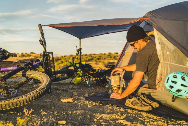 Front Page -Venture Camp big agnes copper spur hv ul2 bikepack tent 5 57117 p 768x513 1